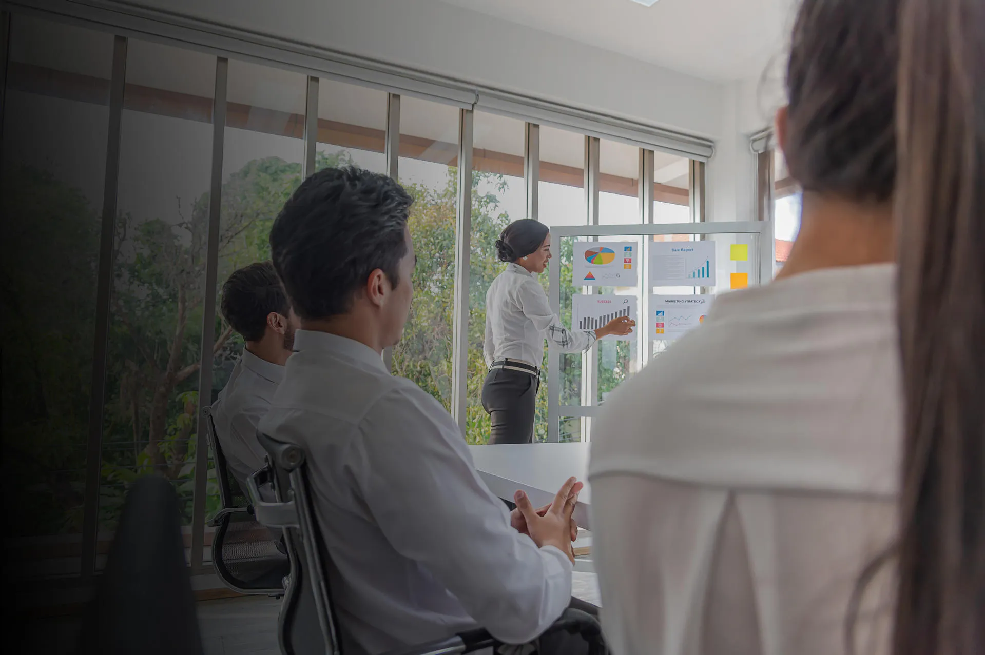 Continuous professional training in company